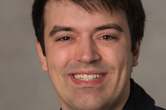 Portraitfoto Johannes Düsing